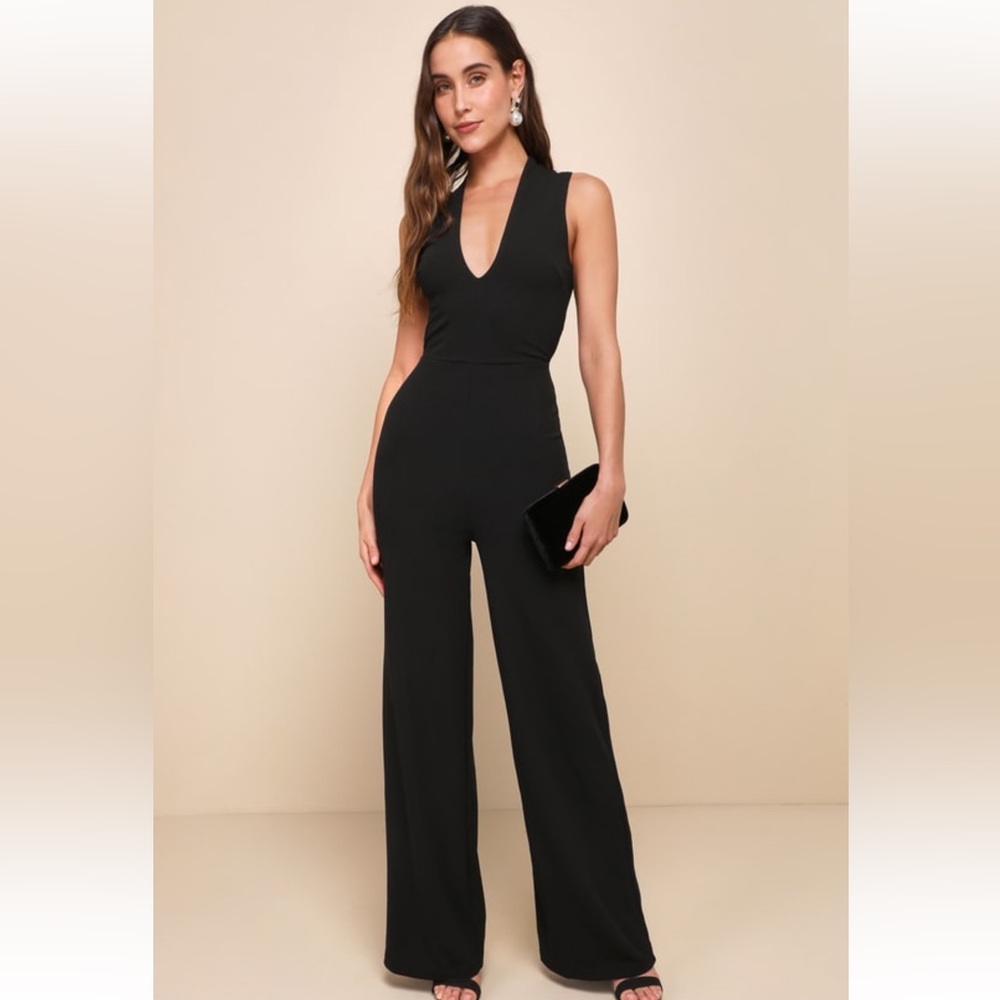 Lulu’s Thinking Out Loud Black Backless Jumpsuit NWT